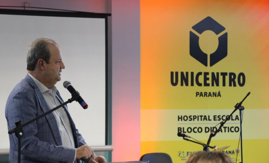 Unicentro terá laboratório para pesquisas médicas avançadas e inicia ações acadêmicas no HRCO