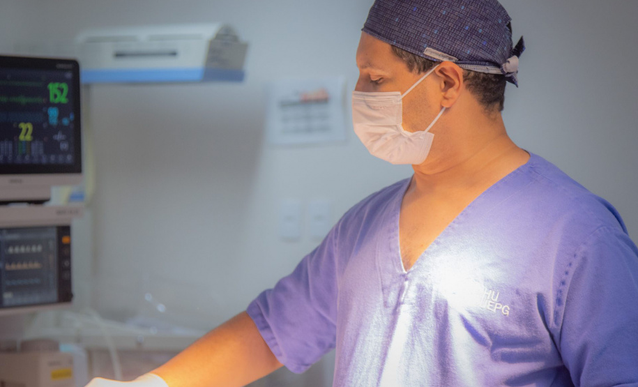 Humai-UEPG realiza cirurgia neurológica inédita em bebê de apenas sete meses