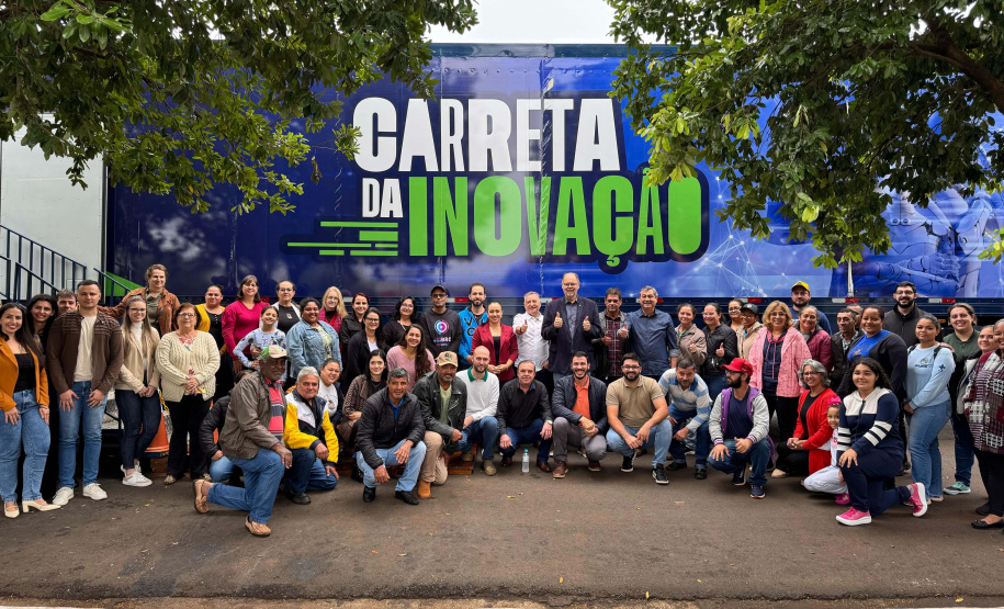 Com mais de 15 mil visitas, Carreta da Inovação conecta população a novas tecnologias