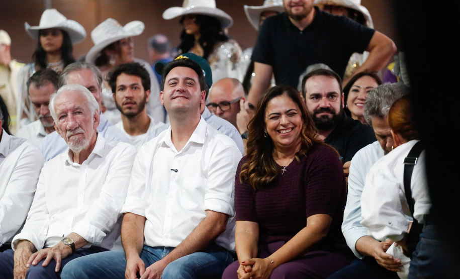 Expoingá: Estado firma acordo para impulsionar sistema que une lavoura, pecuária e floresta