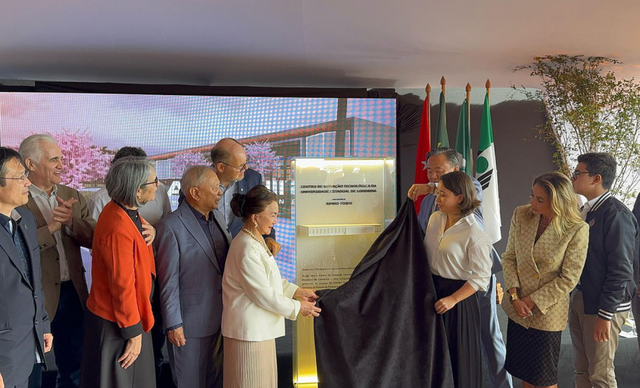 Com obras avançadas, Estado lança pedra fundamental do Centro de Inovação da UEL