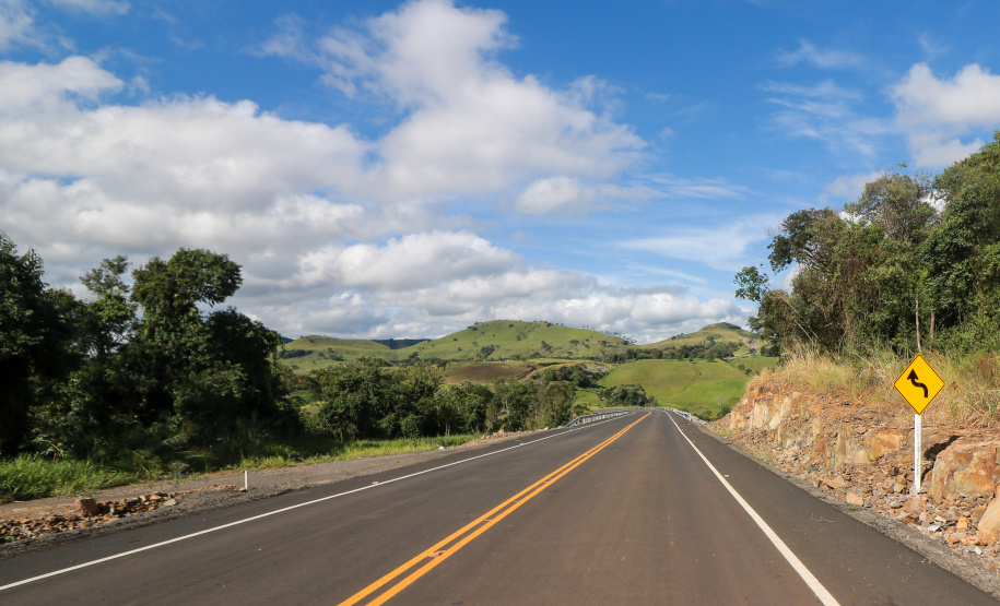 Fim do isolamento: governador entrega pavimentação da PR-239 entre Pitanga e Mato Rico