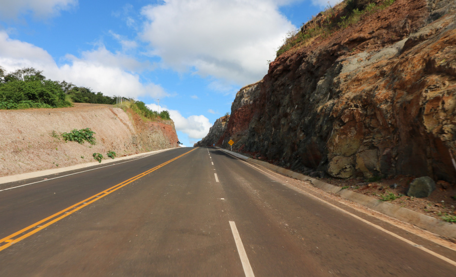 Fim do isolamento: governador entrega pavimentação da PR-239 entre Pitanga e Mato Rico