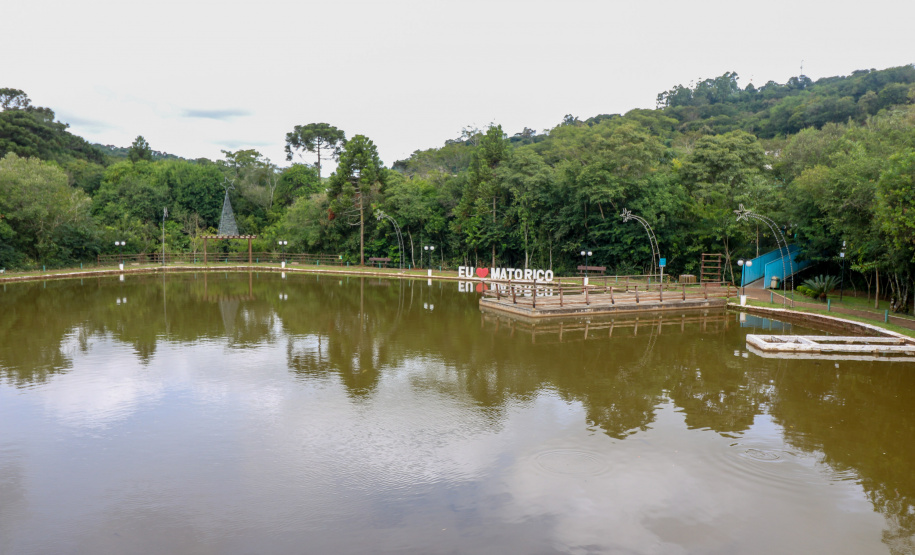 Fim do isolamento: governador entrega pavimentação da PR-239 entre Pitanga e Mato Rico