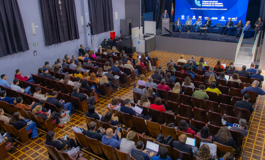 Estado anuncia R$ 18,7 milhões para fortalecer ensino profissional nas universidades