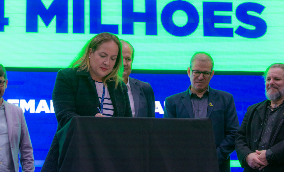 Estado anuncia R$ 18,7 milhões para fortalecer ensino profissional nas universidades