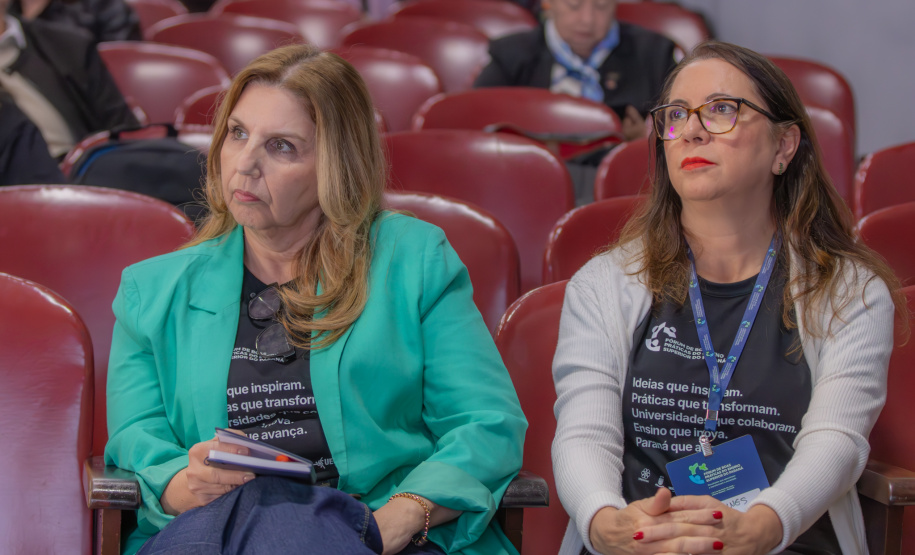 Universidades Estaduais do Paraná alinham políticas públicas com foco em resultados e boas práticas