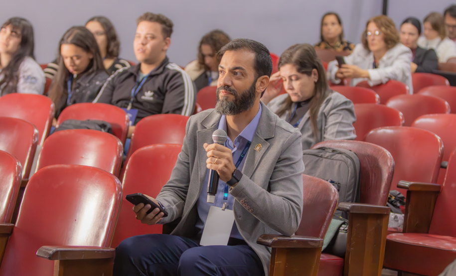 Universidades Estaduais do Paraná alinham políticas públicas com foco em resultados e boas práticas