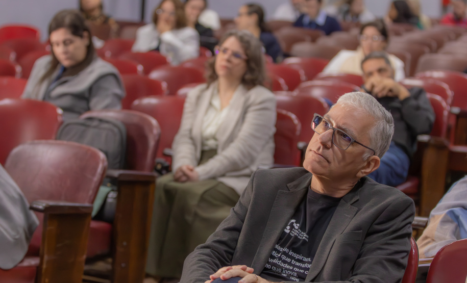 Universidades Estaduais do Paraná alinham políticas públicas com foco em resultados e boas práticas