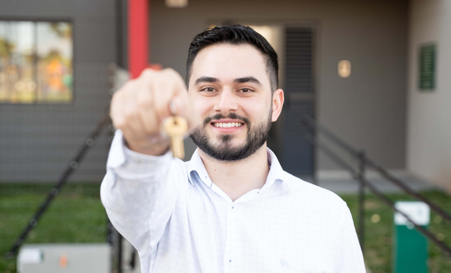 Sonho realizado: governador entrega residencial com 528 apartamentos em Guarapuava