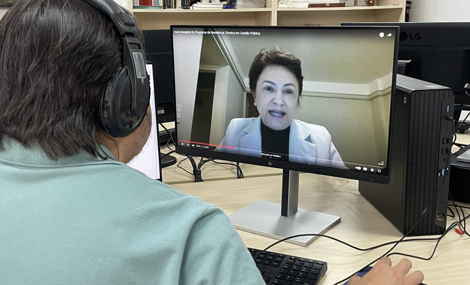 UEPG e UEM realizam aulas inaugurais de novos programas de capacitação profissional