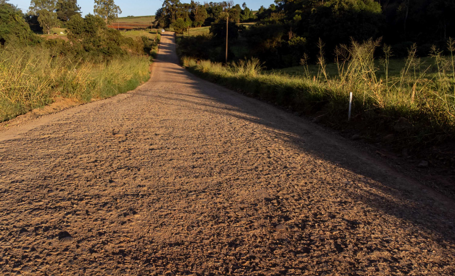 Estado autoriza início das obras da ligação asfáltica da PR-239 entre Mato Rico e Roncador