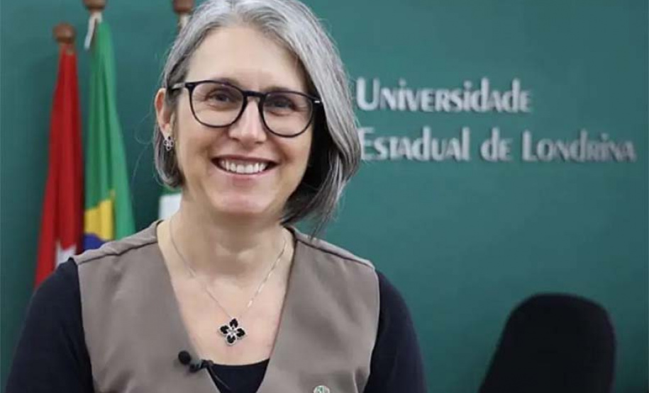 Após 10 anos, UEL lança concurso com 102 vagas para professor; salário é de R$ 17 mil