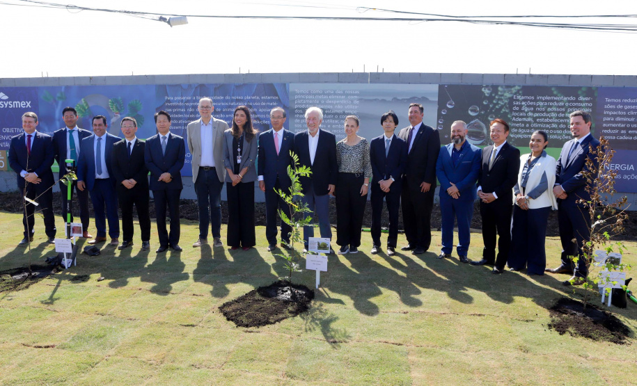 Multinacional japonesa de diagnóstico anuncia nova planta em São José dos Pinhais