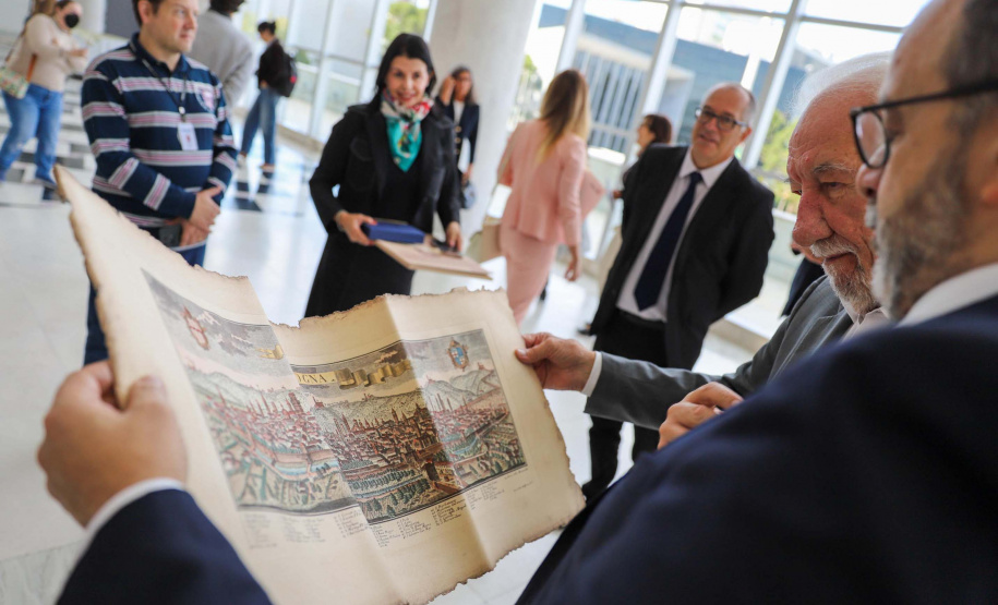 Paraná assina acordos com região italiana da Emilia-Romagna