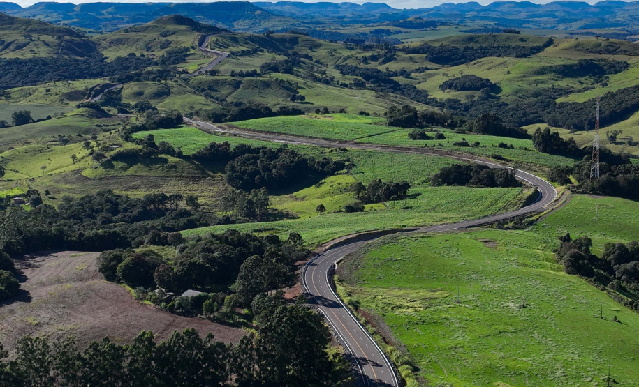 Fim do isolamento: governador entrega pavimentação da PR-239 entre Pitanga e Mato Rico
