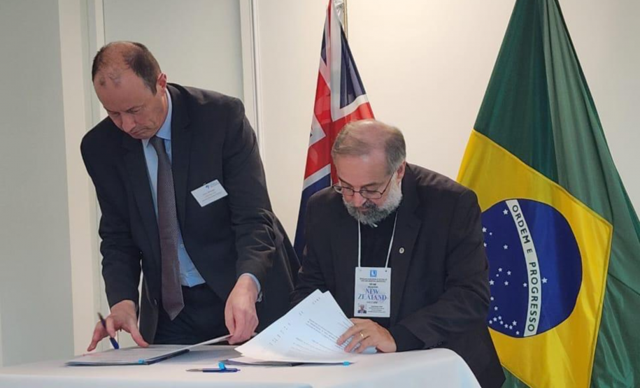 Paraná e Nova Zelândia firmam parceria entre universidades para pesquisa e intercâmbio