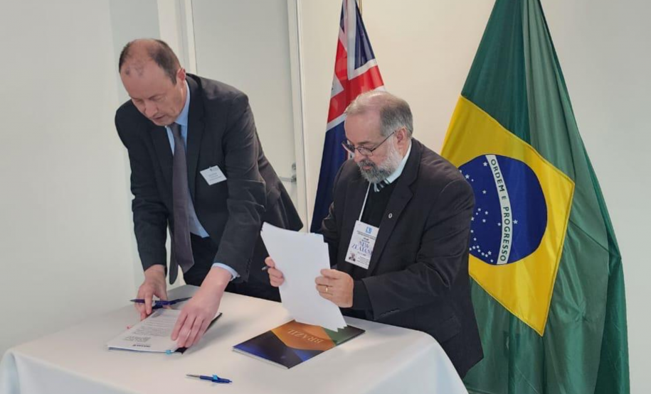 Paraná e Nova Zelândia firmam parceria entre universidades para pesquisa e intercâmbio