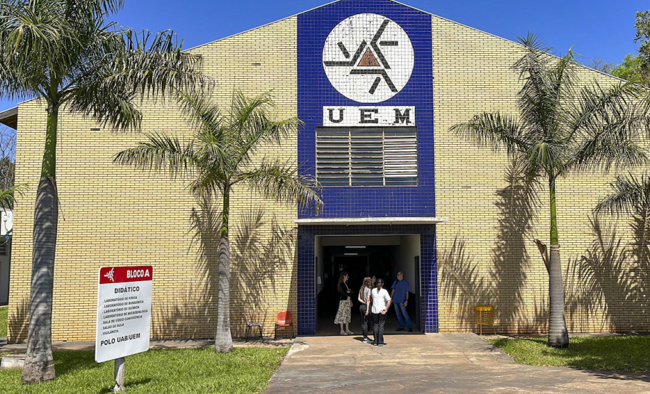 Com investimento de R$ 11,6 milhões, UEM retoma obra de bloco em Umuarama