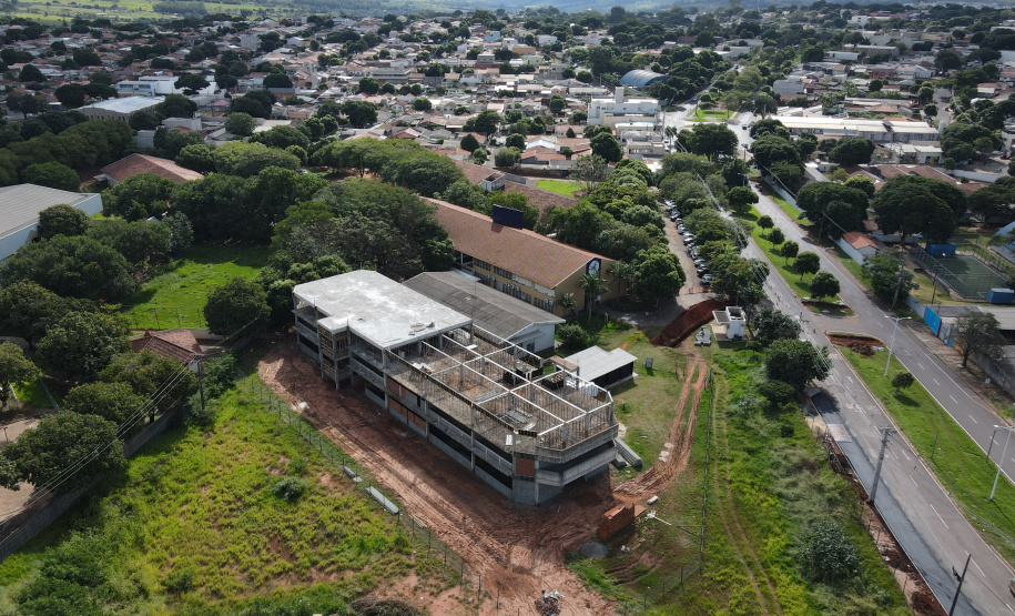 Obra de R$ 1,1 milhão vai instalar novo bueiro na PR-436 em Ribeirão do Pinhal