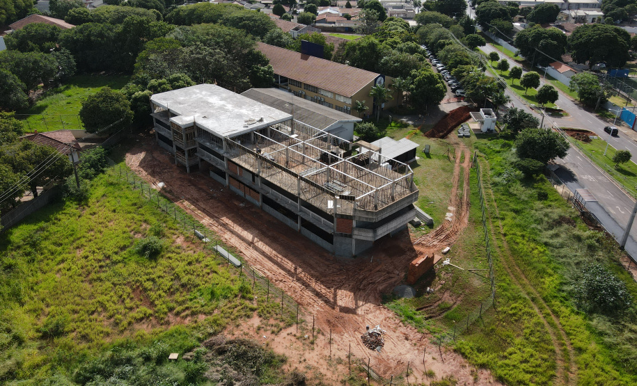 Obra de R$ 1,1 milhão vai instalar novo bueiro na PR-436 em Ribeirão do Pinhal