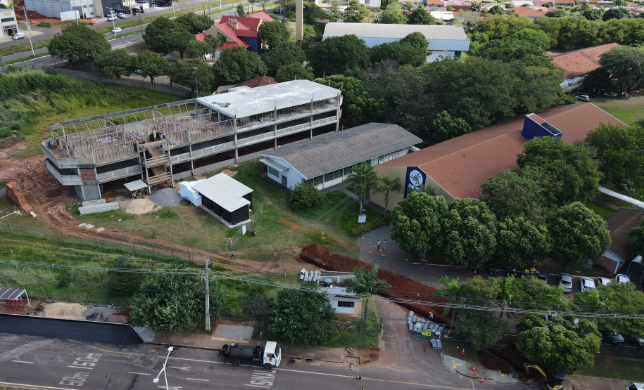 Obra de R$ 1,1 milhão vai instalar novo bueiro na PR-436 em Ribeirão do Pinhal