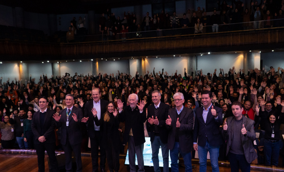 Governo do Estado promove integração de 865 novos servidores públicos do Paraná
