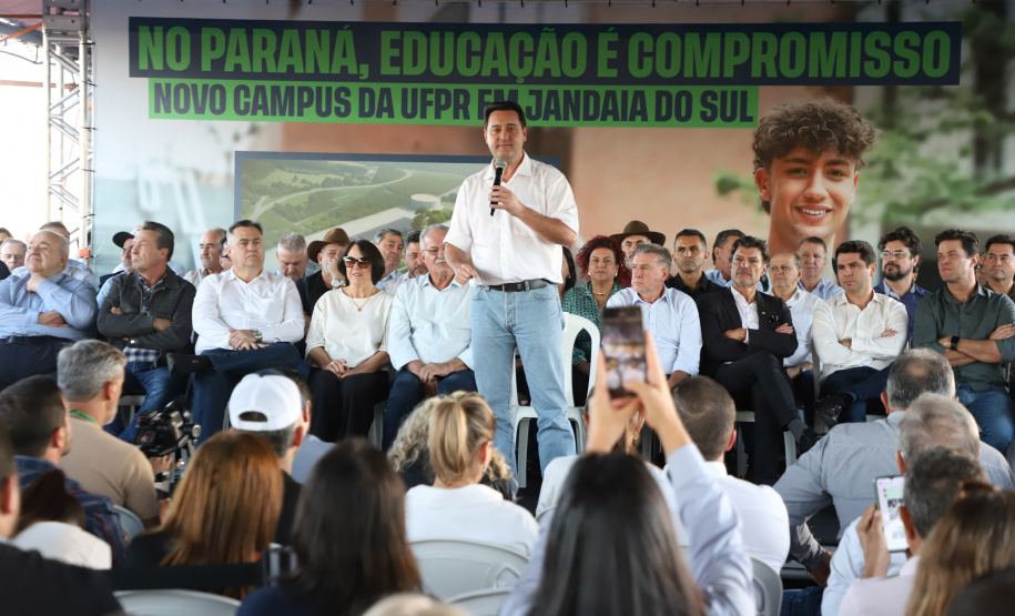 Governador assina ordem de serviço para construção de sede da UFPR em Jandaia do Sul