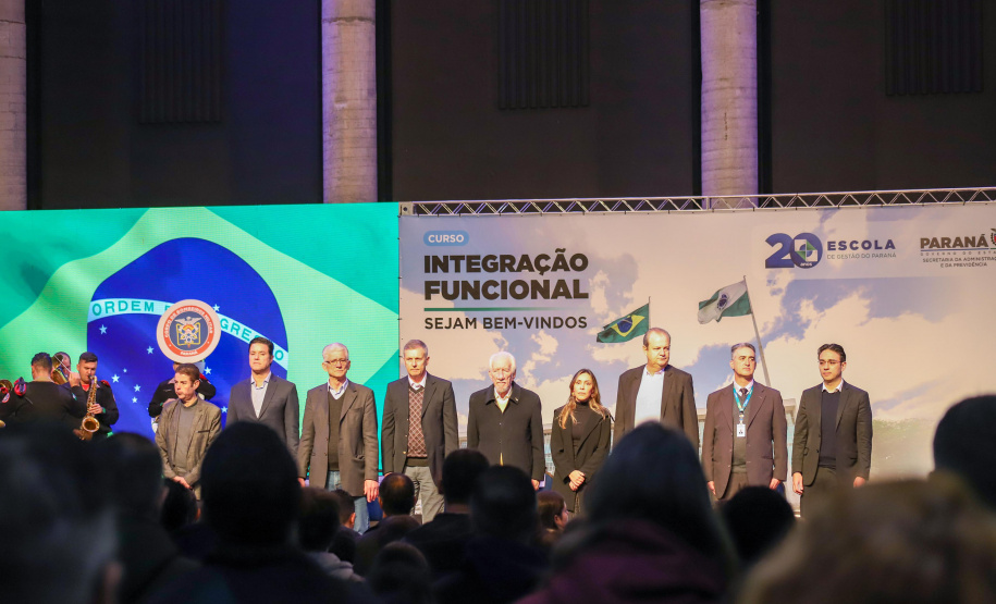 Governo do Estado promove integração de 865 novos servidores públicos do Paraná