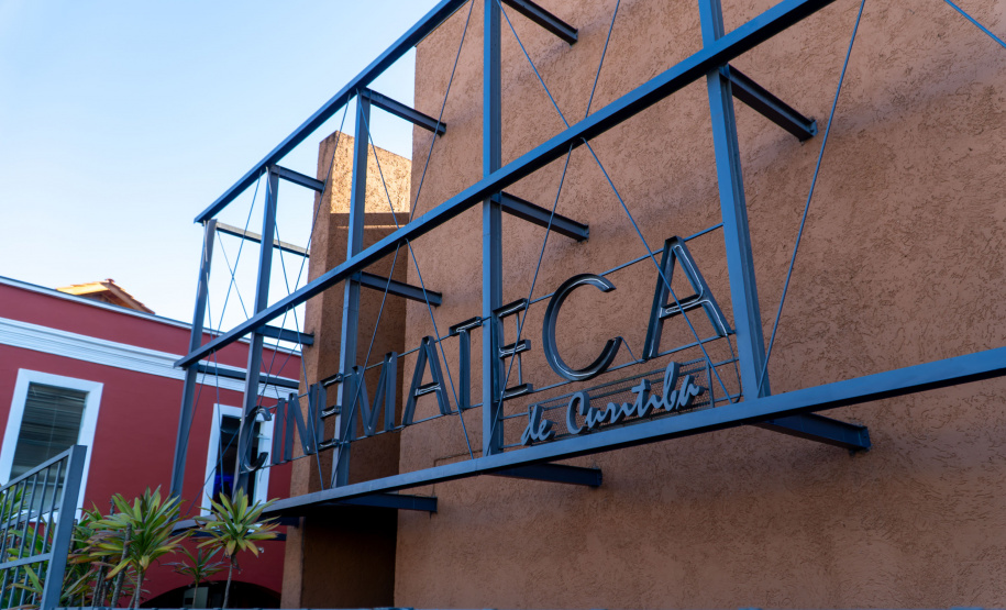 "Rodyna": documentário mostra trajetória de cientistas ucranianos acolhidos no Paraná