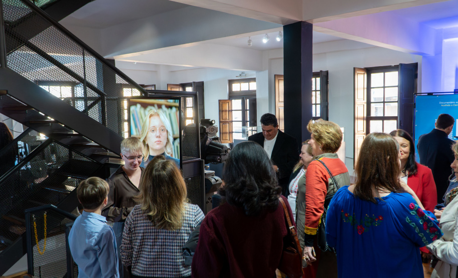 "Rodyna": documentário mostra trajetória de cientistas ucranianos acolhidos no Paraná