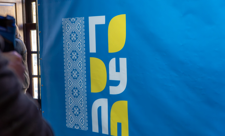 "Rodyna": documentário mostra trajetória de cientistas ucranianos acolhidos no Paraná