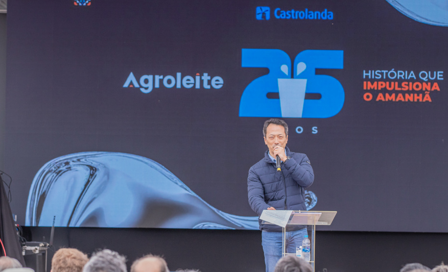 UEPG apresenta Escola de Queijo e outros projetos na Agroleite em Castro