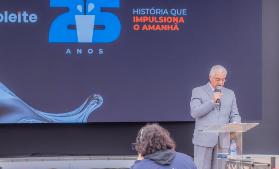 UEPG apresenta Escola de Queijo e outros projetos na Agroleite em Castro