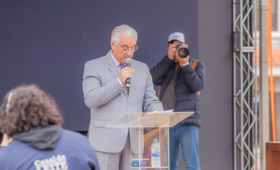 UEPG apresenta Escola de Queijo e outros projetos na Agroleite em Castro