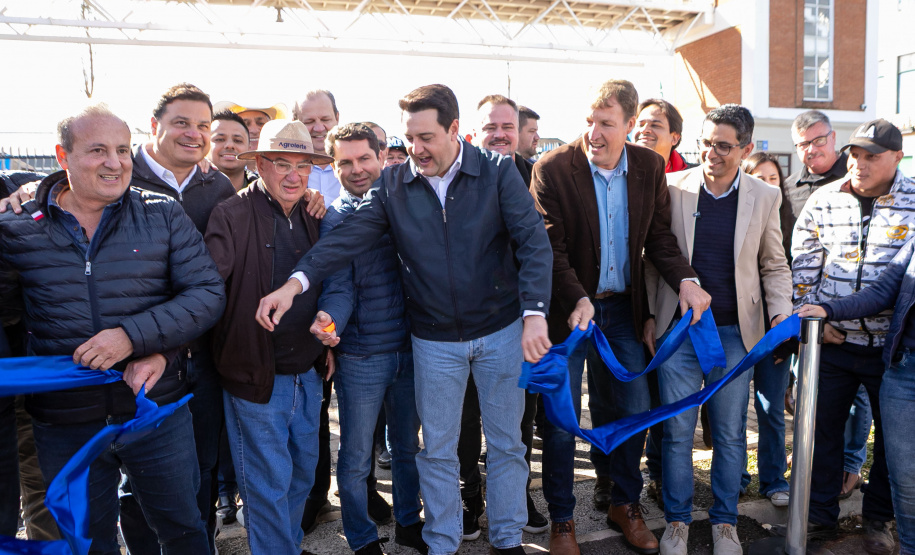 Governador anuncia laboratório de biotecnologia do leite e solução europeia para o agro