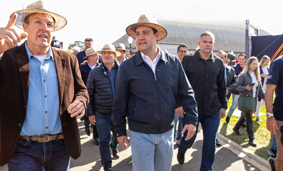 Governador anuncia laboratório de biotecnologia do leite e solução europeia para o agro
