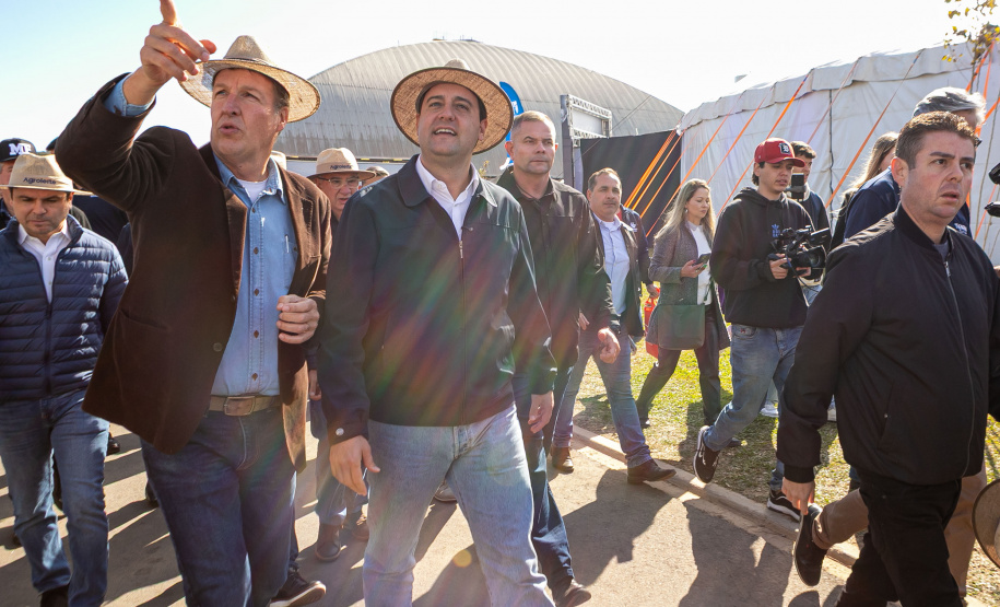 Governador anuncia laboratório de biotecnologia do leite e solução europeia para o agro