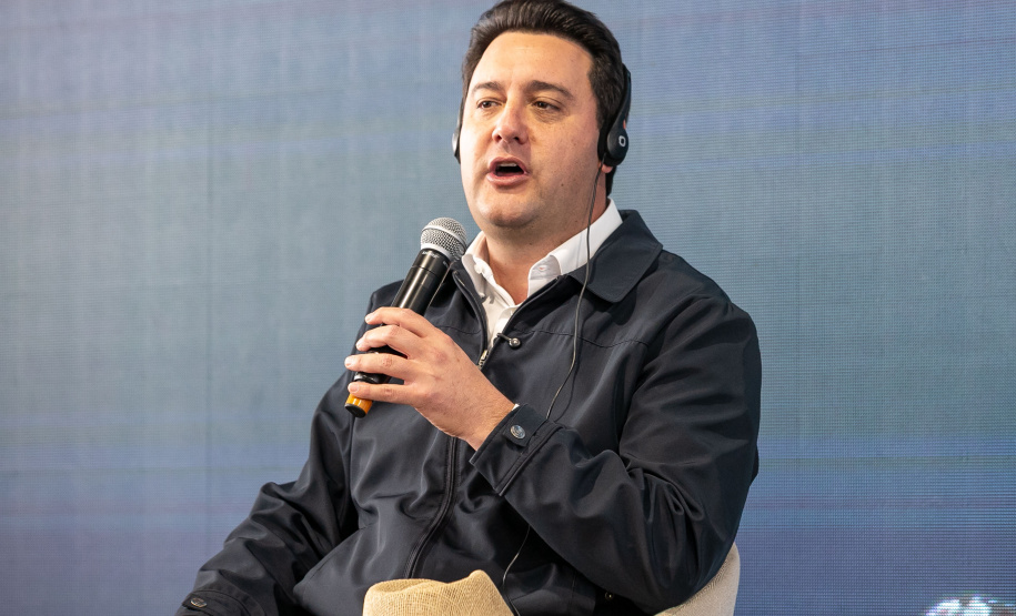 Governador anuncia laboratório de biotecnologia do leite e solução europeia para o agro