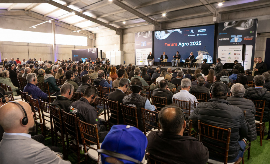 Governador anuncia laboratório de biotecnologia do leite e solução europeia para o agro