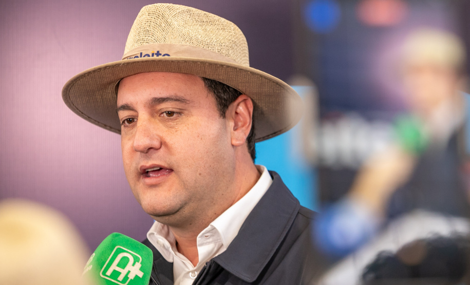 Governador anuncia laboratório de biotecnologia do leite e solução europeia para o agro