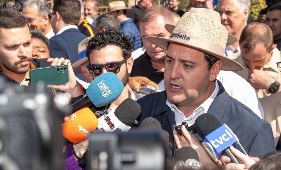 Governador anuncia laboratório de biotecnologia do leite e solução europeia para o agro