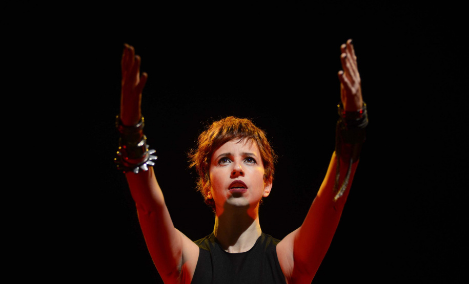 Portas Abertas no MAC-PR, B.B. King no Guaíra e bordado no MON marcam a agenda cultural