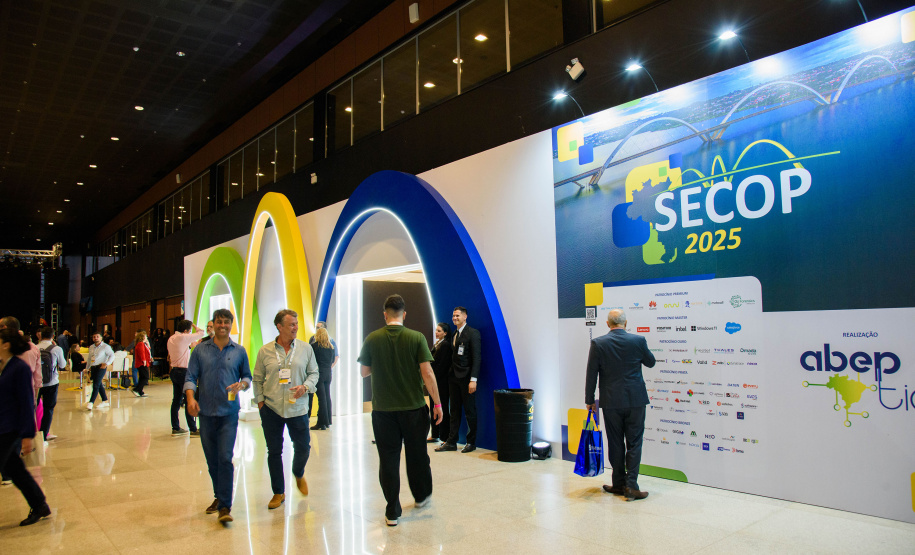 Paraná conquista prêmios nacionais de tecnologia