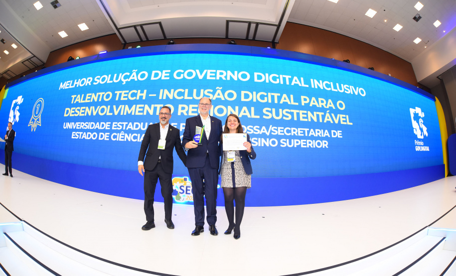 Paraná conquista prêmios nacionais de tecnologia
