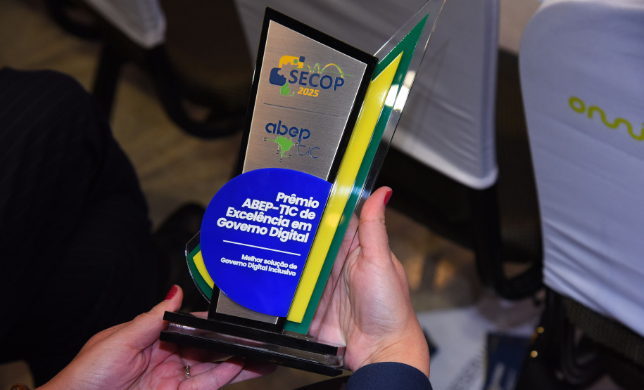 Paraná conquista prêmios nacionais de tecnologia