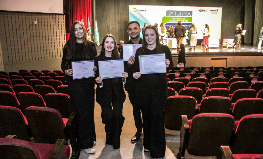 108 residentes técnicos concluem atividades práticas em gestão da saúde pública