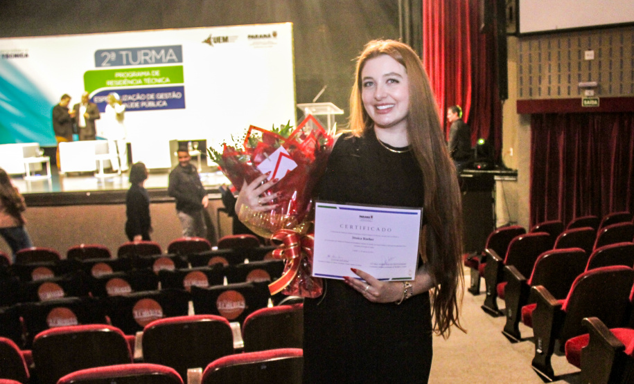 108 residentes técnicos concluem atividades práticas em gestão da saúde pública