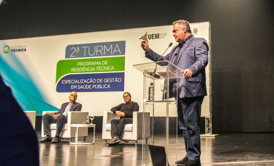 108 residentes técnicos concluem atividades práticas em gestão da saúde pública