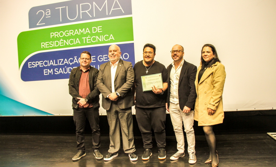 108 residentes técnicos concluem atividades práticas em gestão da saúde pública